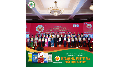 BAO BÌ XANH (GREEN PACKAGING) VINH DỰ ĐÓN NHẬN CHỨNG NHẬN HÀNG VIỆT NAM CHẤT LƯỢNG CAO 2025